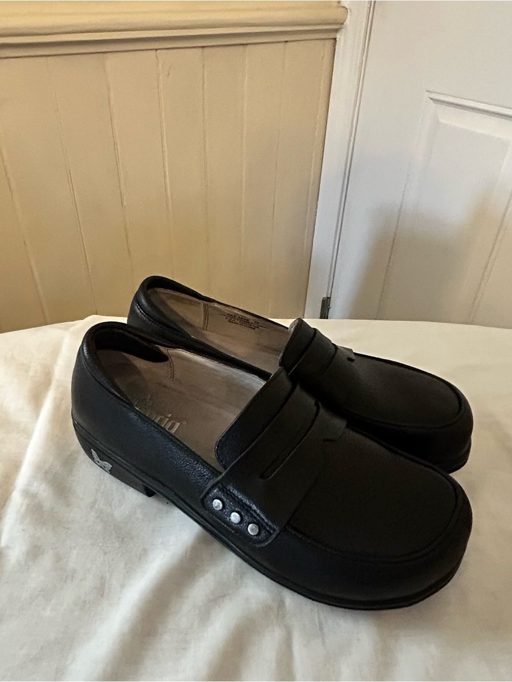 Alegria Taylor Black Leather Platform Penny Loafers Size 39 US 9